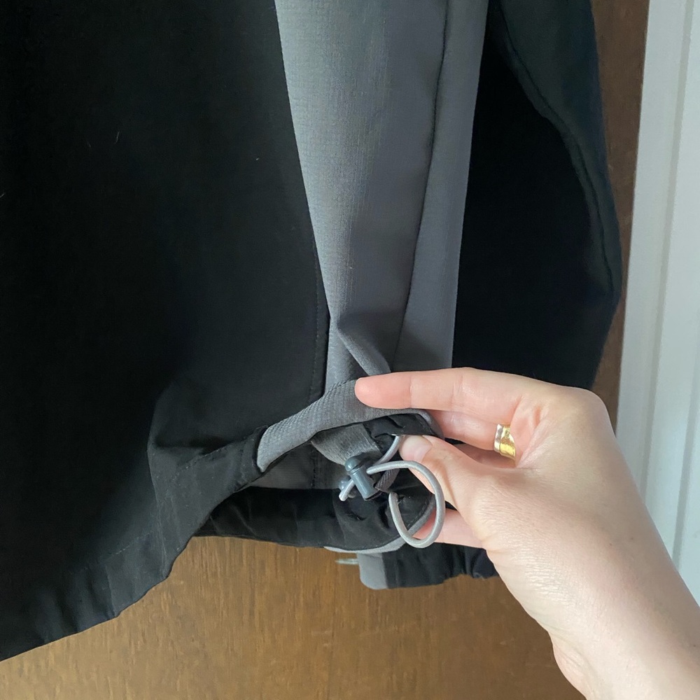 Men’s Black Diamond Two-Tone Performance Jacket - Picture 5 of 5